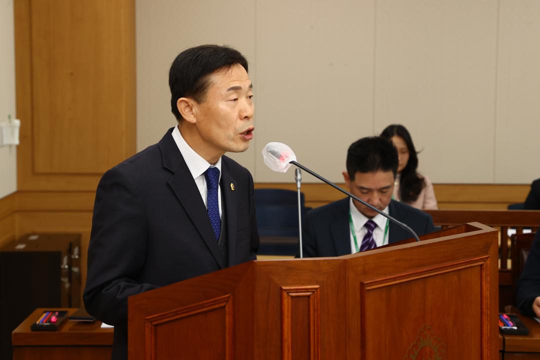 '제335회 제1차 의회운영위원회' 게시글의 사진(26) '2025-03-05 제335회 제1차 의회운영위원회 (26).jpg'
