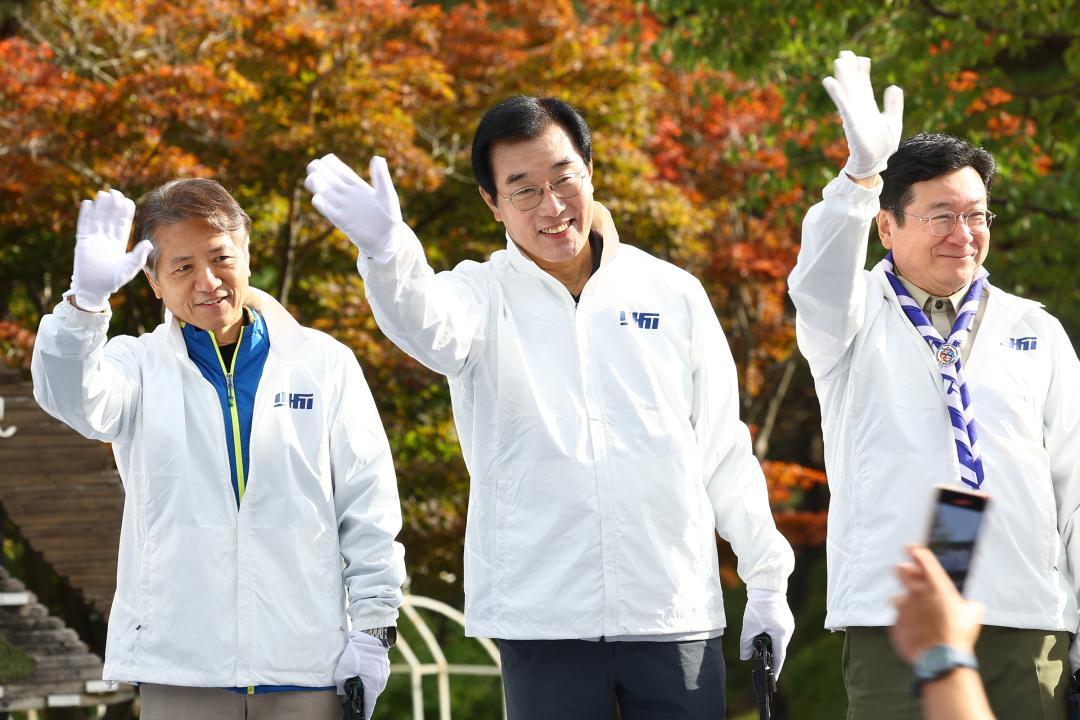 '2026 연합마라톤' 게시글의 사진(28) '2026-10-03 2026 연합마라톤 (28).jpg'