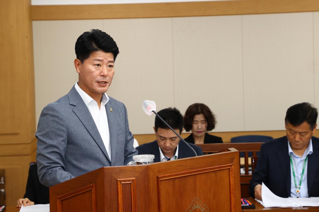 '제338회 제1차 의회운영위원회' 게시글의 사진(18) '2025-06-05 제338회 제1차 의회운영위원회 (18).jpg'