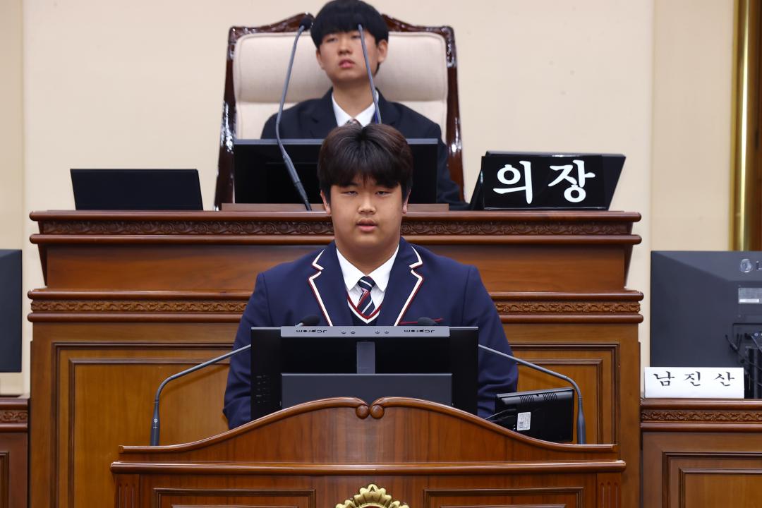 '2026 강원 청소년도의회' 게시글의 사진(232) '2026-04-10 2026 강원 청소년도의회 (232).jpg'