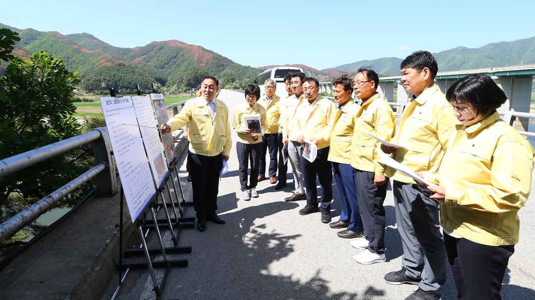 '제281회 농림수산위원회 현지시찰(인제 산불현장 및 산림생태관광지)' 게시글의 사진(2) '2019-05-21 제281회 농림수산위원회 현지시찰(인제 산불현장 및 산림생태관광지) (2).jpg'