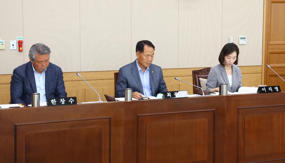 '제339회 제2차 농림수산위원회' 게시글의 사진(6) '2025-07-10 제339회 제2차 농림수산위원회 (6).jpg'