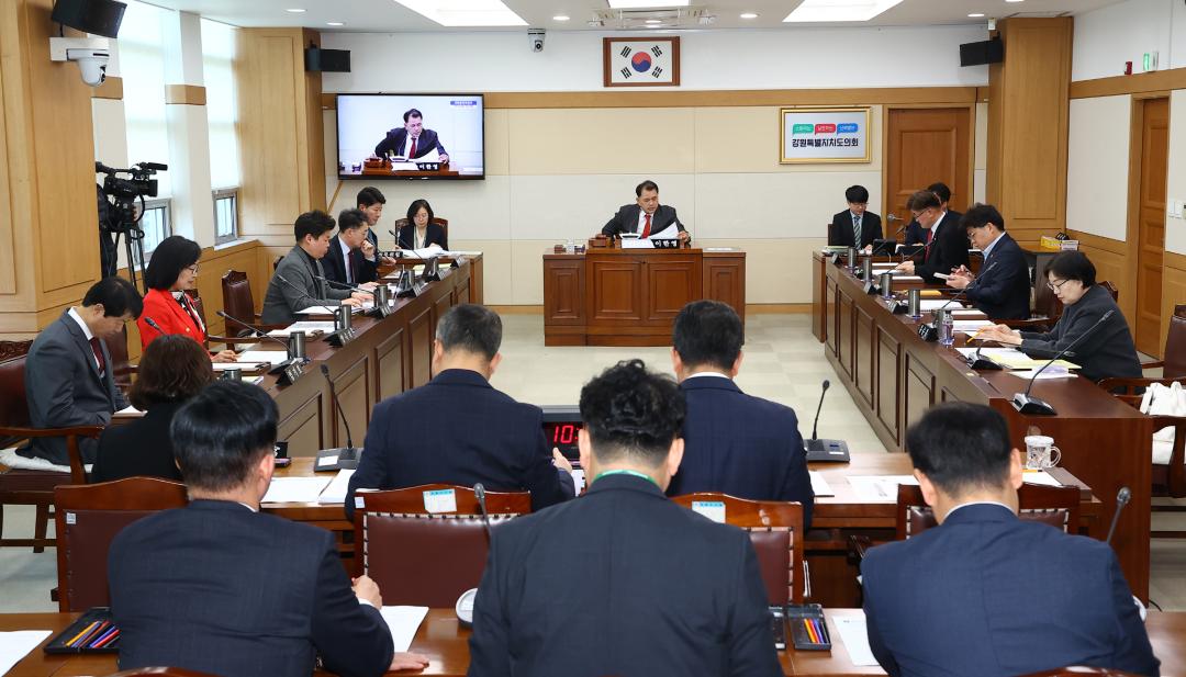 '제344회 제1차 의회운영위원회' 게시글의 사진(13) '2026-03-24 제344회 제1차 의회운영위원회 (13).jpg'