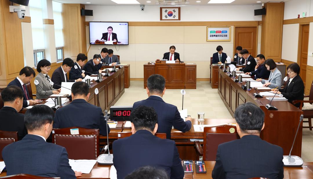 '제336회 제1차 의회운영위원회' 게시글의 사진(2) '2025-04-08 제336회 제1차 의회운영위원회 (1).jpg'