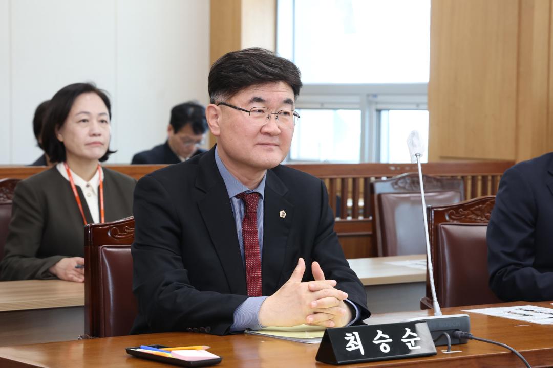 '제336회 제1차 기획행정위원회' 게시글의 사진(18) '2025-04-10 제336회 제1차 기획행정위원회 (18).jpg'