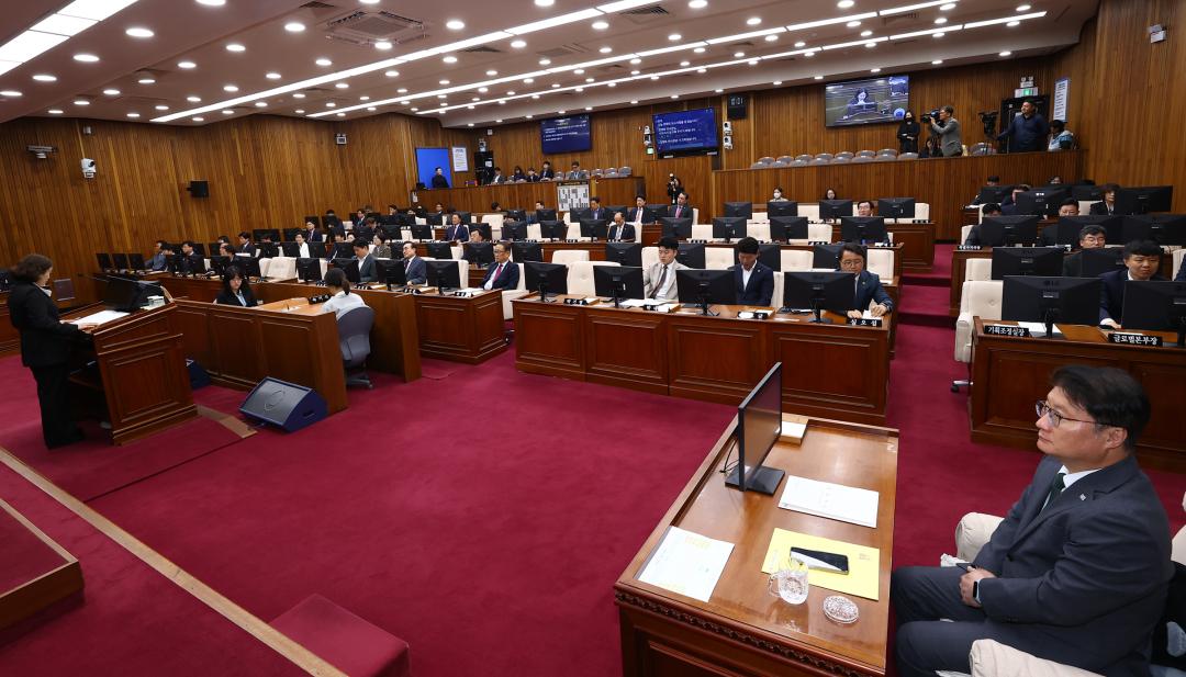 '제345회 제2차 본회의' 게시글의 사진(4) '2026-04-28 제345회 제2차 본회의 (4).jpg'
