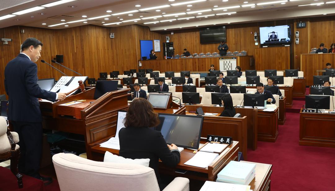 '제333회 제3차 예산결산특별위원회' 게시글의 사진(1) '2024-12-04 제333회 제3차 예산결산특별위원회 (1).jpg'