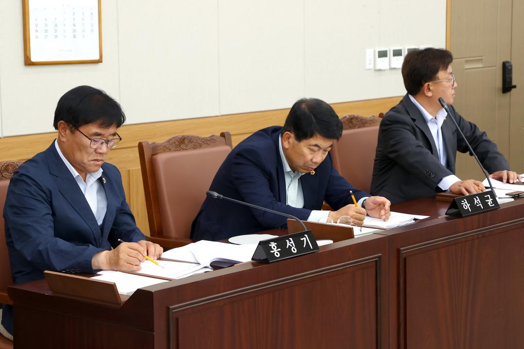 '제346회 제1차 안전건설위원회' 게시글의 사진(7) '2026-06-10 제346회 제1차 안전건설위원회 (7).jpg'