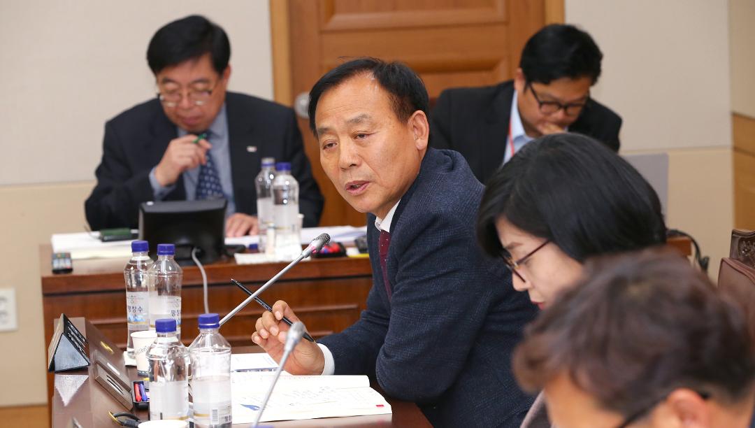 '2019년도 농림수산위원회 행정사무감사(농정국 소관)' 게시글의 사진(46) '2019-11-13 2019년도 농림수산위원회 행정사무감사(농정국 소관) (46).jpg'