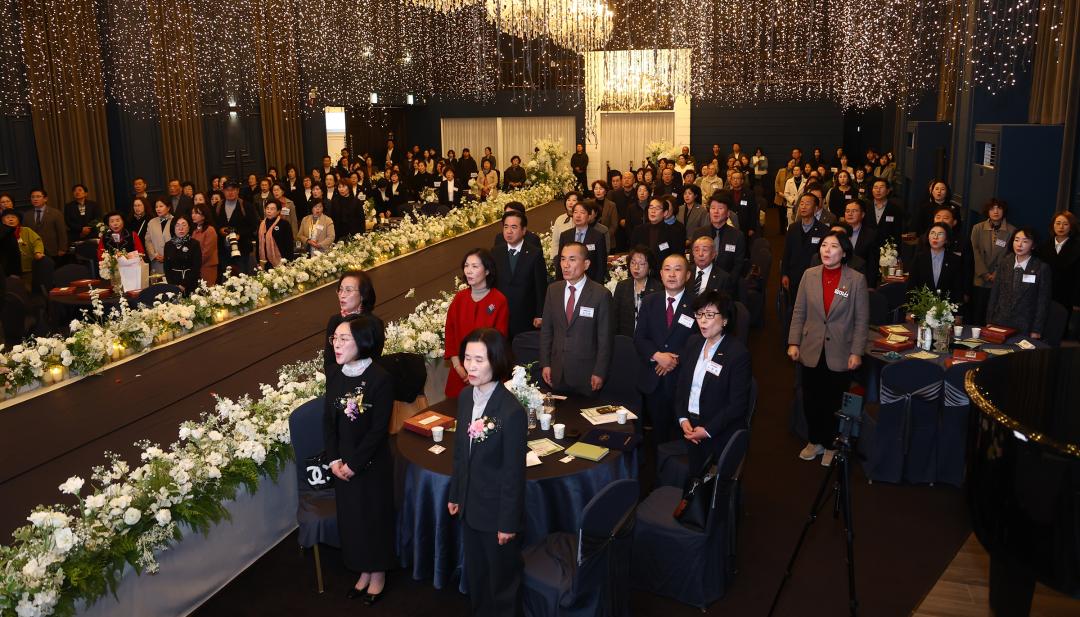 '강원특별자치도여성단체협의회 회장이취임식' 게시글의 사진(13) '2026-02-23 강원특별자치도여성단체협의회 회장이취임식 (13).jpg'