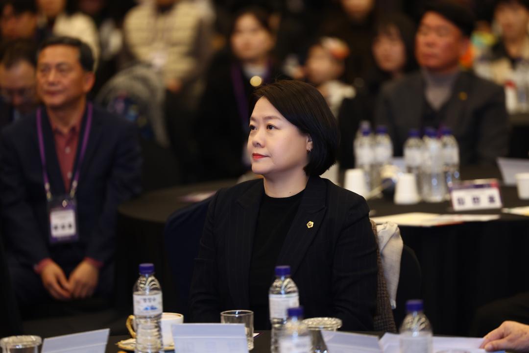 '2025 강원 Economic Connect' 게시글의 사진(11) '2025-12-22 2025 강원 Economic Connect (10).jpg'