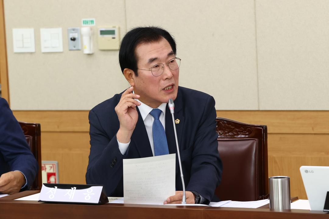 '2024-11-07 2024년도 경제산업위원회 행정사무감사(산업국)' 게시글의 사진(21) '2024-11-07 2024년도 경제산업위원회 행정사무감사(산업국) (22).jpg'