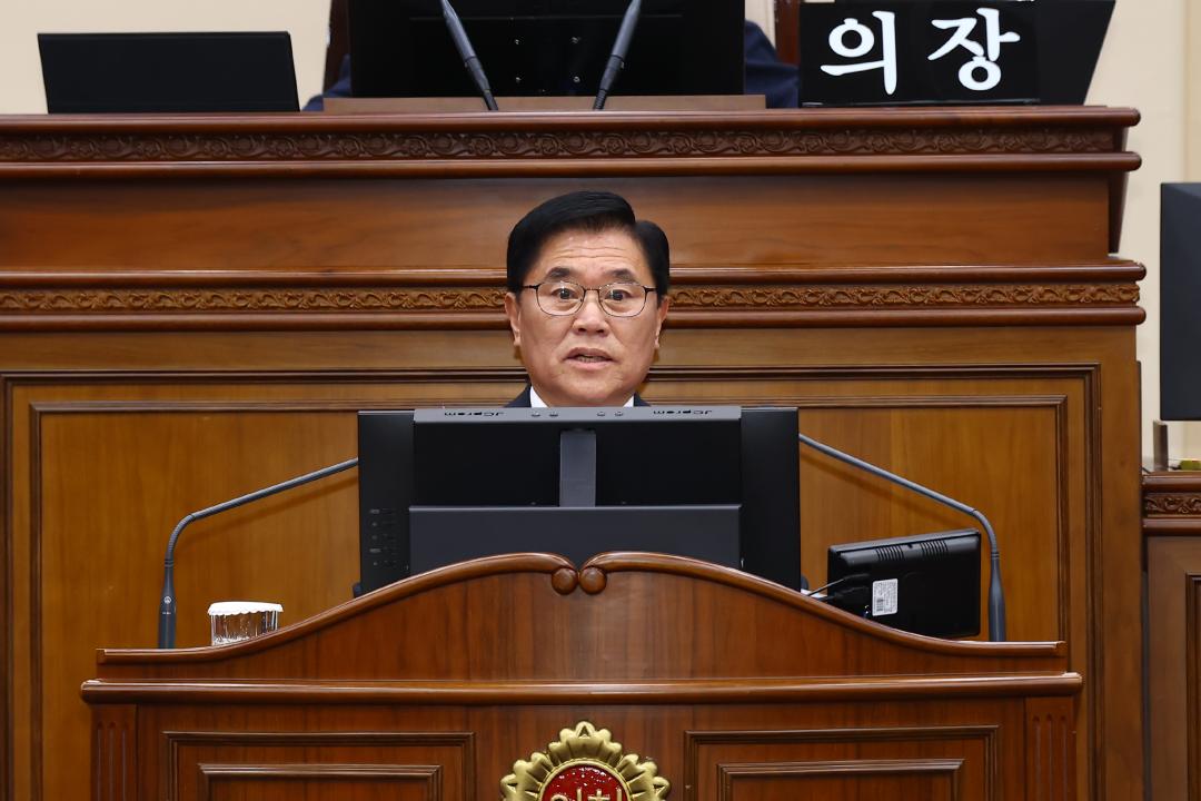 '제343회 제2차 본회의' 게시글의 사진(54) '2026-02-12 제343회 제2차 본회의 (54)  5분자유발언 홍성기의원.jpg'