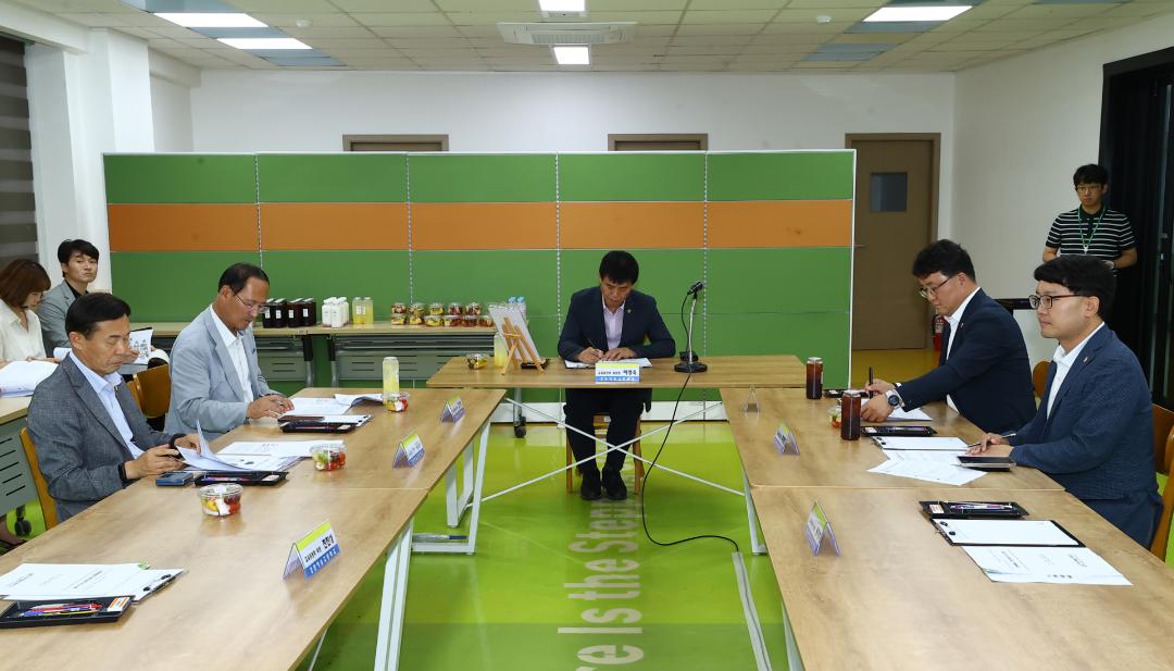 '강원특별자치도의회 교육위원회 의정연찬회' 게시글의 사진(1) '2025-07-17 강원특별자치도의회 교육위원회 의정연찬회 (1)(강원예술고등학교).jpg'