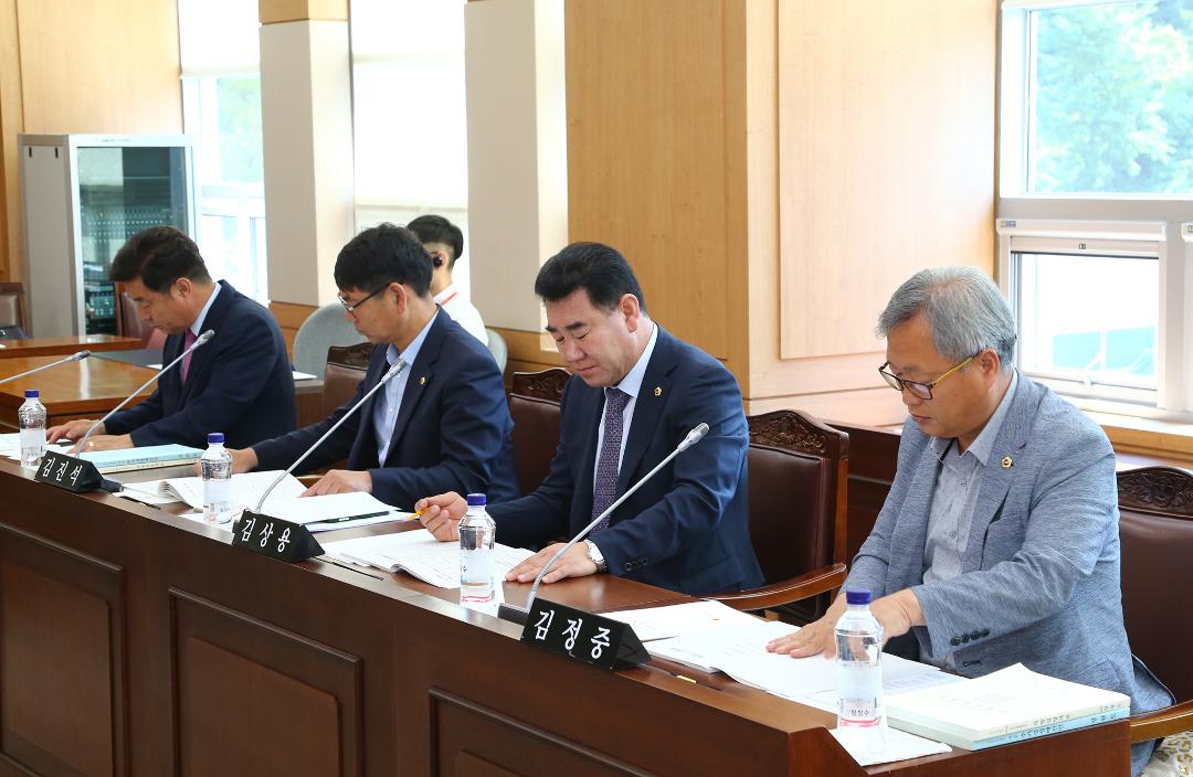 '제283회 제1차 농림수산위원회' 게시글의 사진(11) '2019-07-04 제283회 제1차 농림수산위원회 (11).jpg'