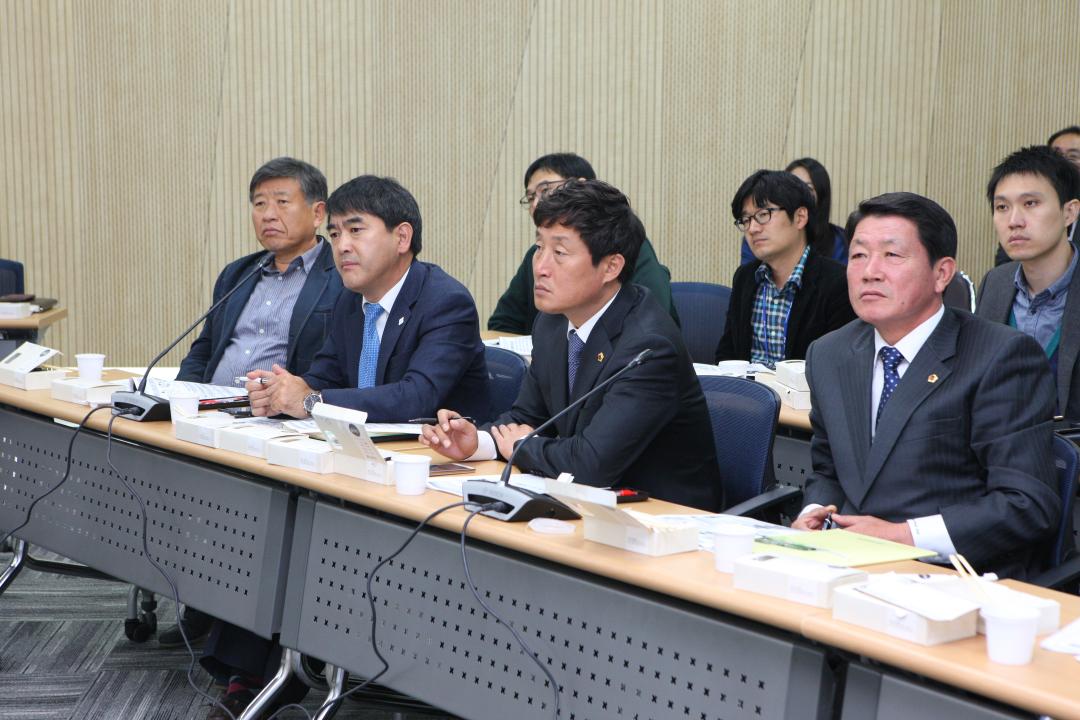 '제4회 강아리 세미나' 게시글의 사진(7) '2015-11-02 제4회 강아리 세미나 (7).jpg'
