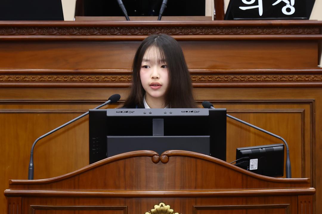'2026 강원 청소년도의회' 게시글의 사진(52) '2026-04-10 2026 강원 청소년도의회 (51).jpg'