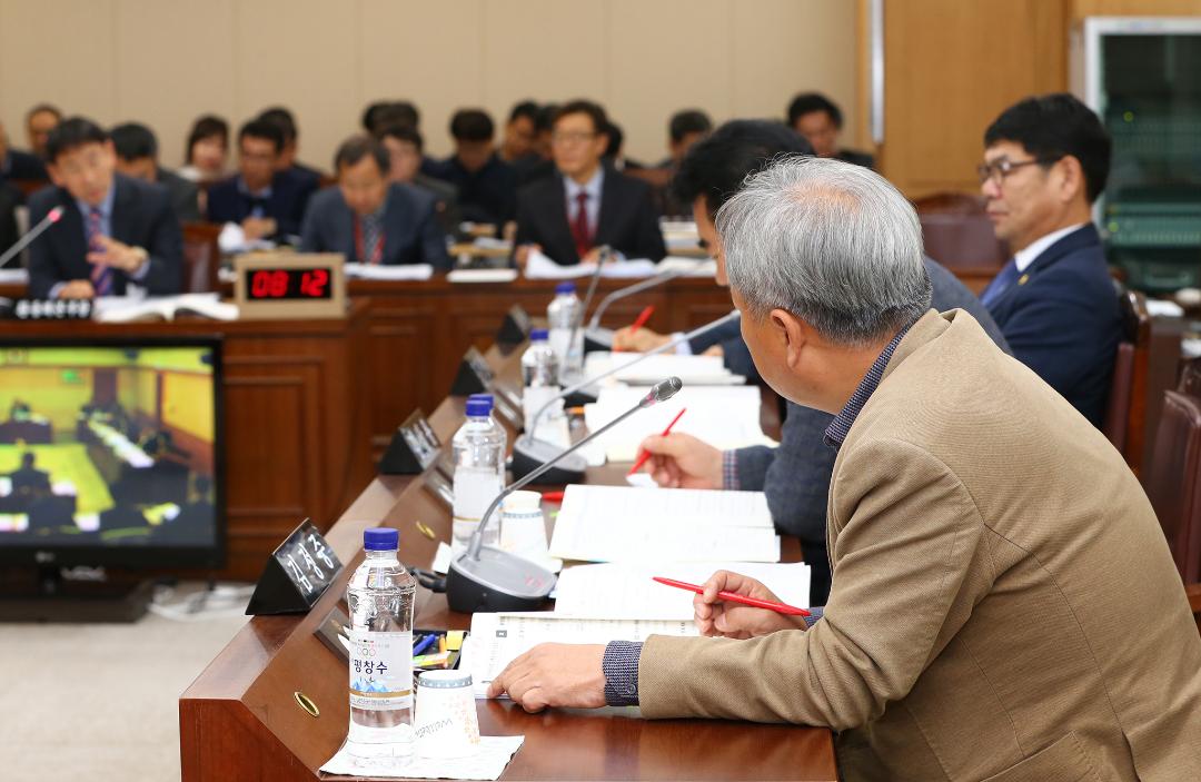 '2019년도 농림수산위원회 행정사무감사(환동해본부)' 게시글의 사진(23) '2019-11-15 2019년도 농림수산위원회 행정사무감사(환동해본부) (23).jpg'