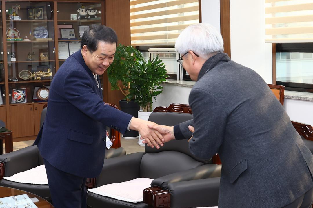 '강원특별자치도자영업자총연합회 간담' 게시글의 사진(1) '2025-12-29 자영업자총연합회 간담 (1).jpg'