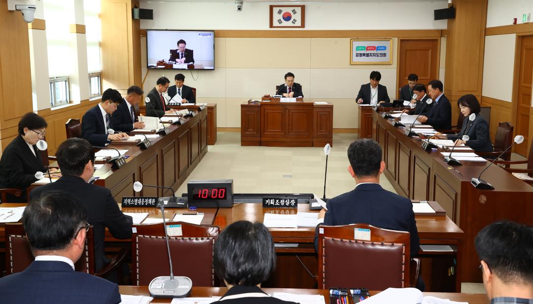 '제335회 제1차 지역소멸 대응 특별위원회' 게시글의 사진(2) '2025-03-11 제335회 제1차 지역소멸 대응 특별위원회 (2).jpg'