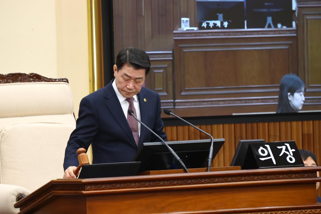 '제335회 제2차 본회의(제1차 도정 및 교육행정에 관한 질문)' 게시글의 사진(43) '2025-03-11 제335회 제2차 본회의(제1차 도정 및 교육행정에 관한 질문) (43).jpg'