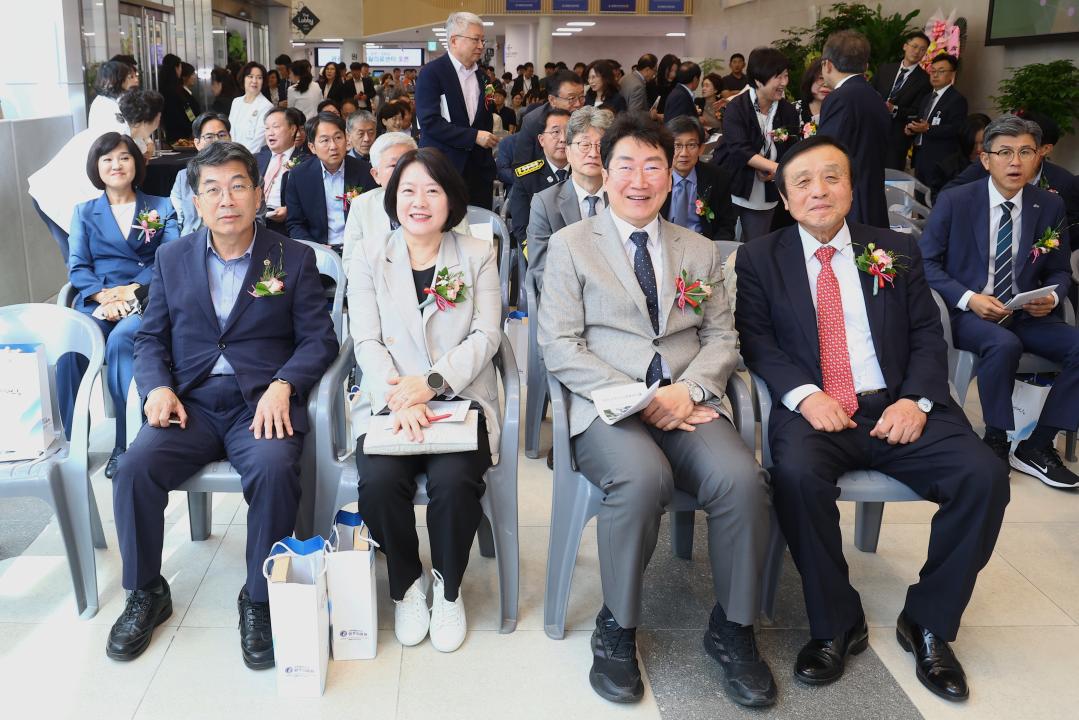 '원주강원권 공공어린이재활의료센터 준공식' 게시글의 사진(4) '2025-09-23 원주강원권 공공어린이재활의료센터 준공식 (4).jpg'