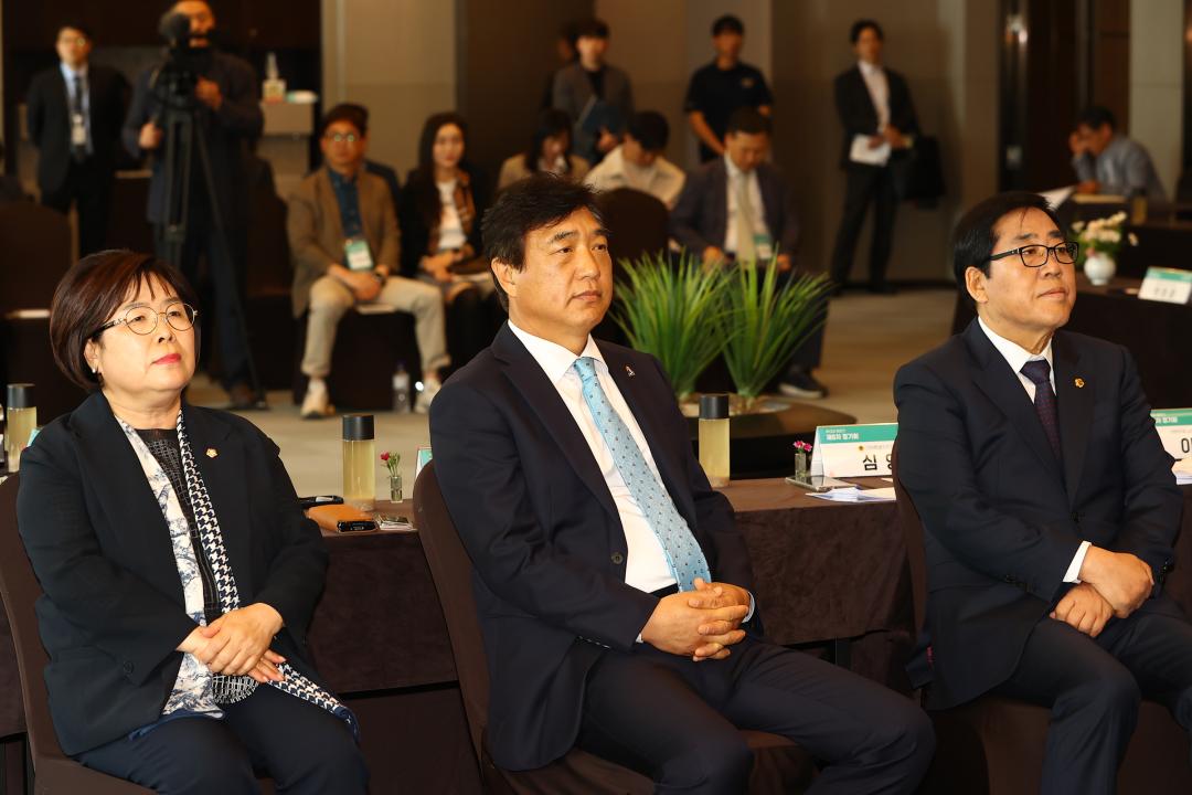 '대한민국 시도의회운영위원장협의회 제10대 후반기 제8차 정기회' 게시글의 사진(79) '2024-05-16 대한민국 시도의회운영위원장협의회 제10대 후반기 제8차 정기회 (81).jpg'