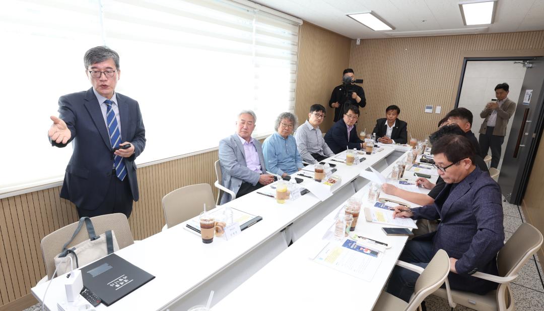 '2024회계년도 결산검사위원 현지방문(교육연수원 횡성분원, 강원온라인학교)' 게시글의 사진(21) '2025-04-30 2024회계년도 결산검사위원회 현지방문 (23).jpg'