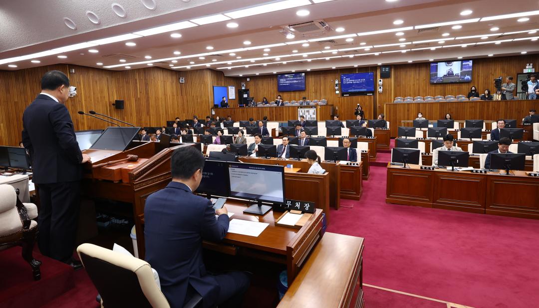 '제345회 제2차 본회의' 게시글의 사진(1) '2026-04-28 제345회 제2차 본회의 (1).jpg'