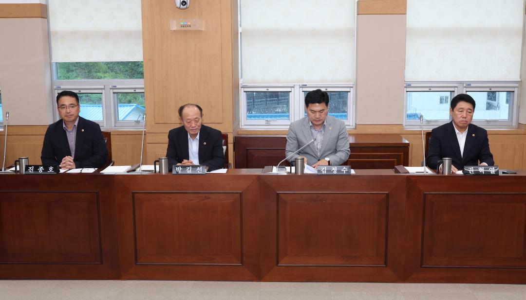 '제330회 제1차 농림수산위원회' 게시글의 사진(3) '2024-07-02 제330회 제1차 농림수산위원회 (3).jpg'
