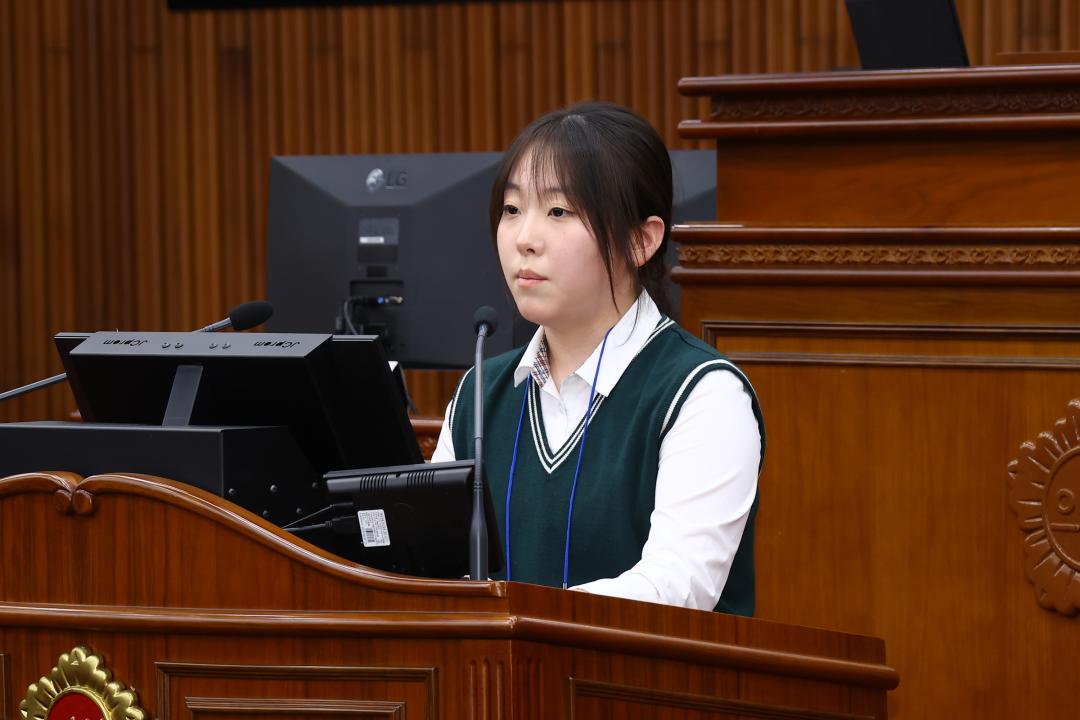 '2026 강원 청소년도의회' 게시글의 사진(190) '2026-04-10 2026 강원 청소년도의회 (190).jpg'