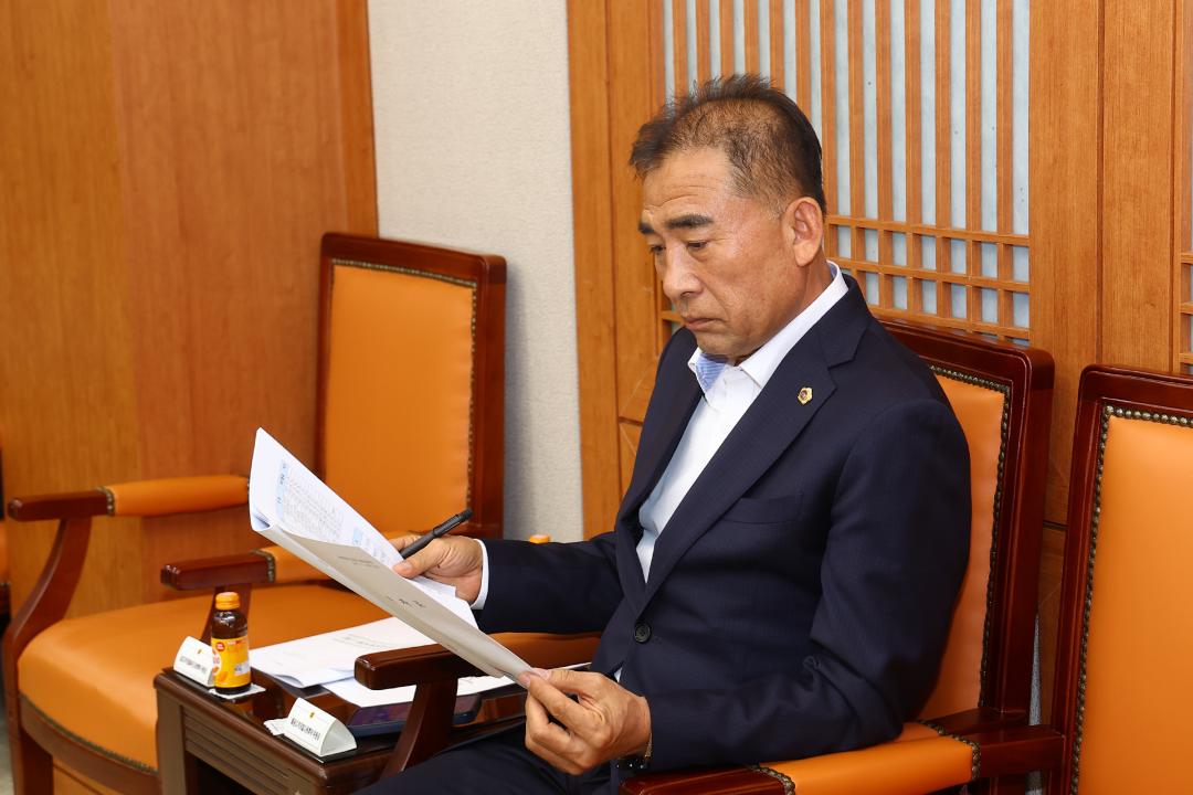 '제341회 의정대표협의회' 게시글의 사진(13) '2025-11-04 제341회 의정대표협의회 (13).jpg'