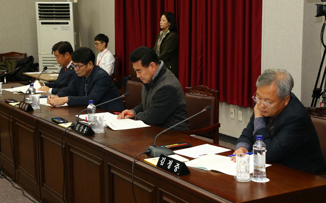 '2019년도 농림수산위원회 현지 행정사무감사(농식품연구소)' 게시글의 사진(42) '2019-11-18 2019년도 농림수산위원회 현지 행정사무감사(농식품연구소) (42).jpg'