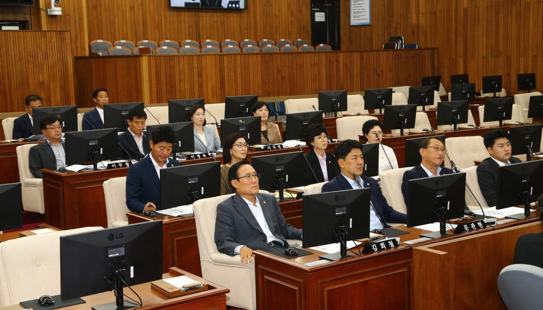 '2023-07-10 제321회 제1차 예산결산특별위원회' 게시글의 사진(6) '2023-07-10 제321회 제1차 예산결산특별위원회 (6).jpg'