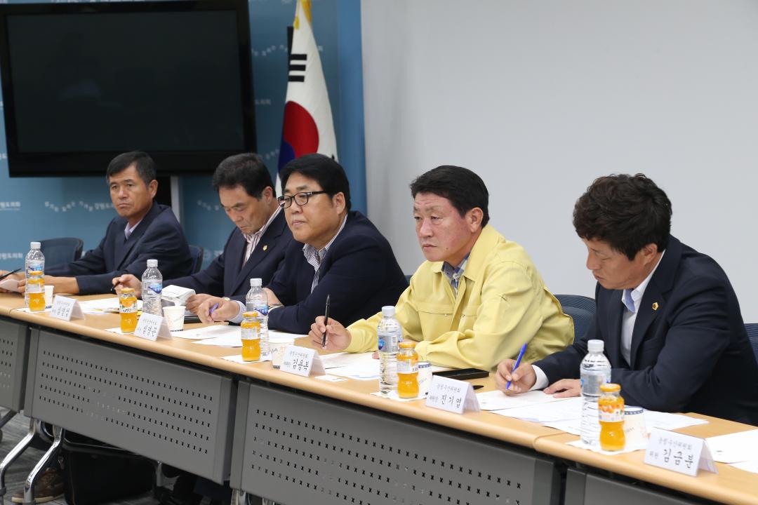 '강원도 축산단체 간담회' 게시글의 사진(7) '2016-09-06 강원도 축산단체 간담회 (7).JPG'