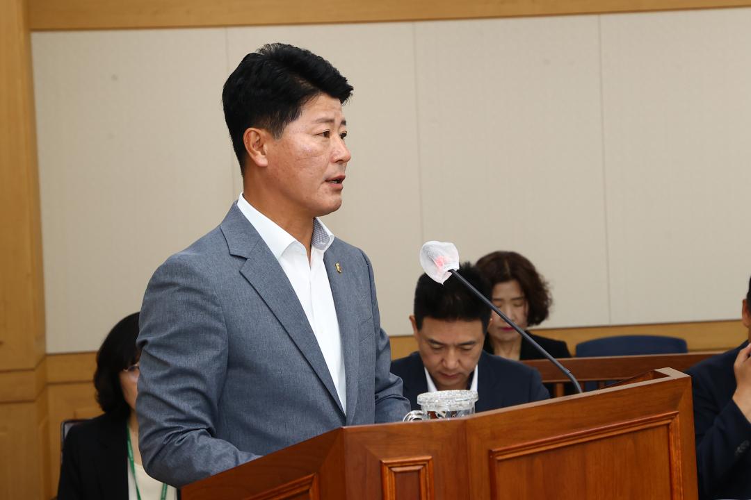 '제338회 제1차 의회운영위원회' 게시글의 사진(17) '2025-06-05 제338회 제1차 의회운영위원회 (17).jpg'