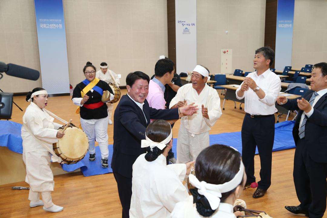 '제16회 강원발전의원 한마음 대제전(전야제)' 게시글의 사진(46) '2017-05-25 제16회 강원발전의원 한마음 대제전(전야제) (46).JPG'