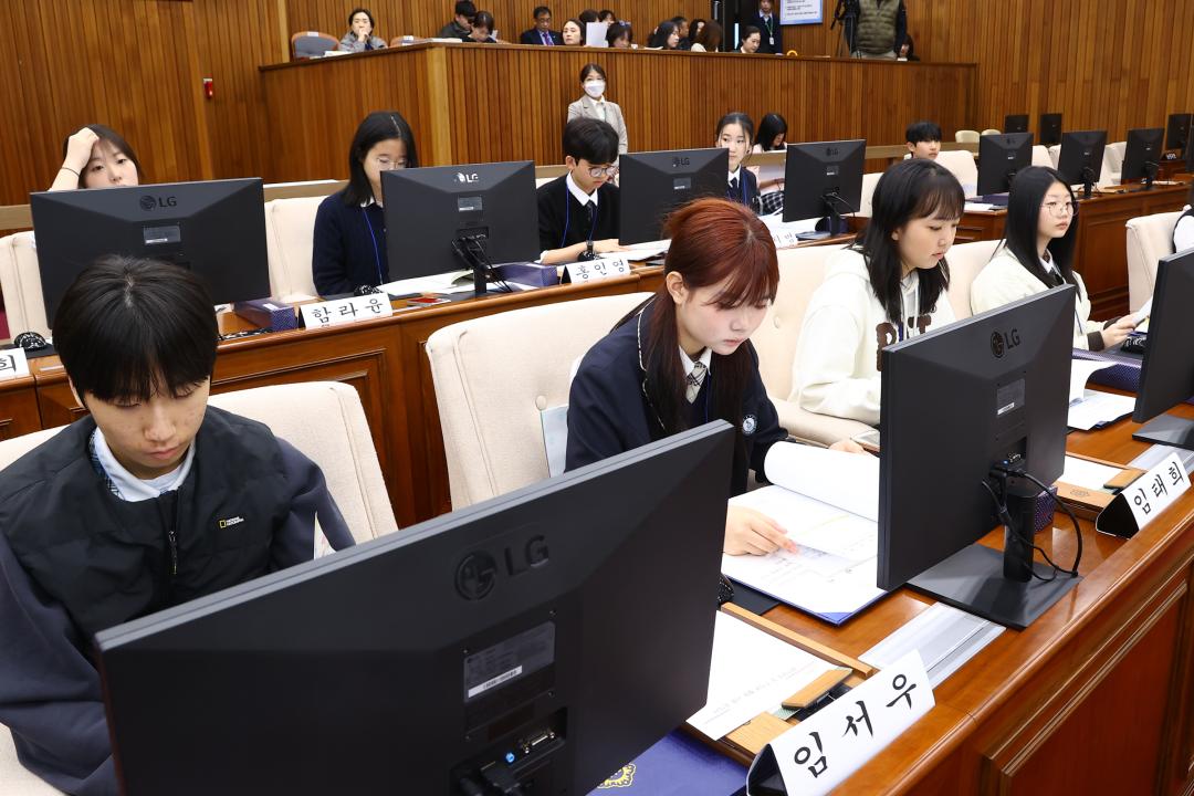 '2026 강원 청소년도의회' 게시글의 사진(20) '2026-04-10 2026 강원 청소년도의회 (19).jpg'