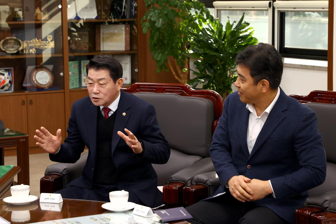 '2026 강원 FC연간 시즌권 구매기부 릴레이' 게시글의 사진(9) '2026-01-14 2026 강원 FC연간 시즌권 구매기부 릴레이 (9).jpg'