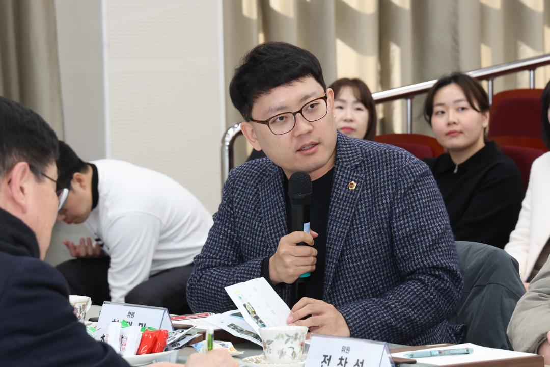 '제334회 교육위원회 현지시찰' 게시글의 사진(18) '2025-02-06 제334회 교육위원회 현지시찰(강원특별자치도교육청 학생교육원) (18).jpg'