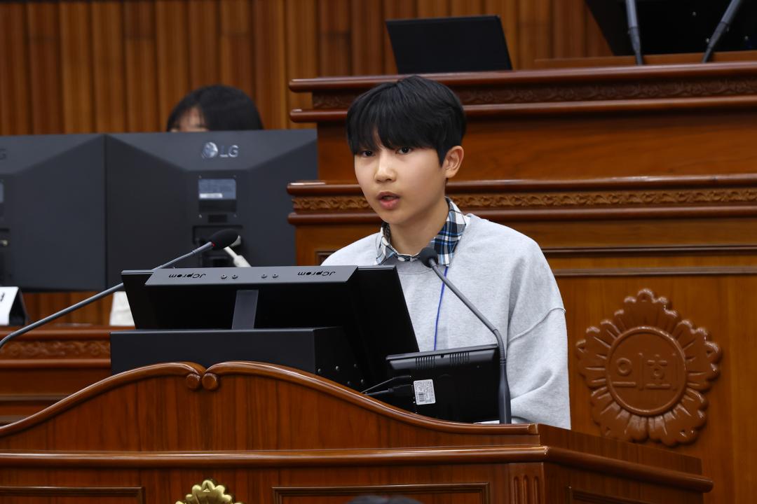 '2026 강원 청소년도의회' 게시글의 사진(42) '2026-04-10 2026 강원 청소년도의회 (41).jpg'