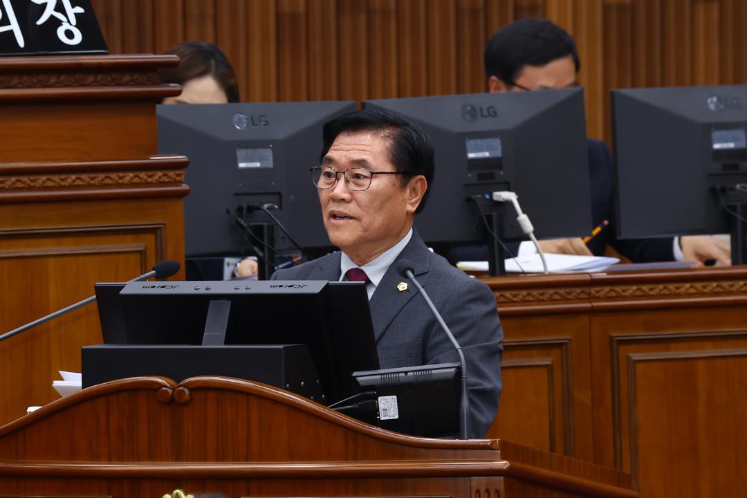 '제344회 제2차 본회의(2026년도 제1회 도정 및 교육행정에 관한 질문)' 게시글의 사진(78) '2026-04-02 제344회 제2차본회의(2026년도 제1회 도정 및 교육행정에 관한 질문) (78) 홍성기 의원.jpg'
