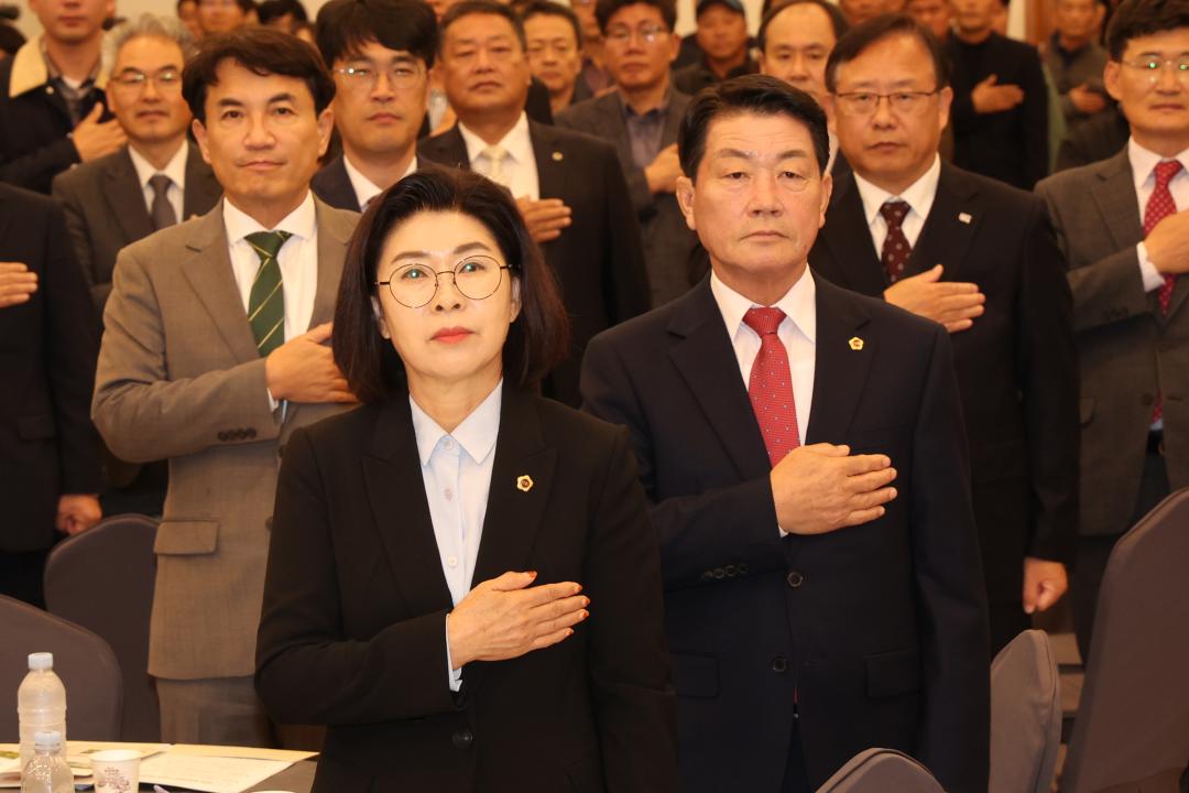 '2024 강원특별자치도 농업인대상 시상식' 게시글의 사진(15) '2024-11-13 2024 강원특별자치도 농업인대상 시상식 (15).jpg'
