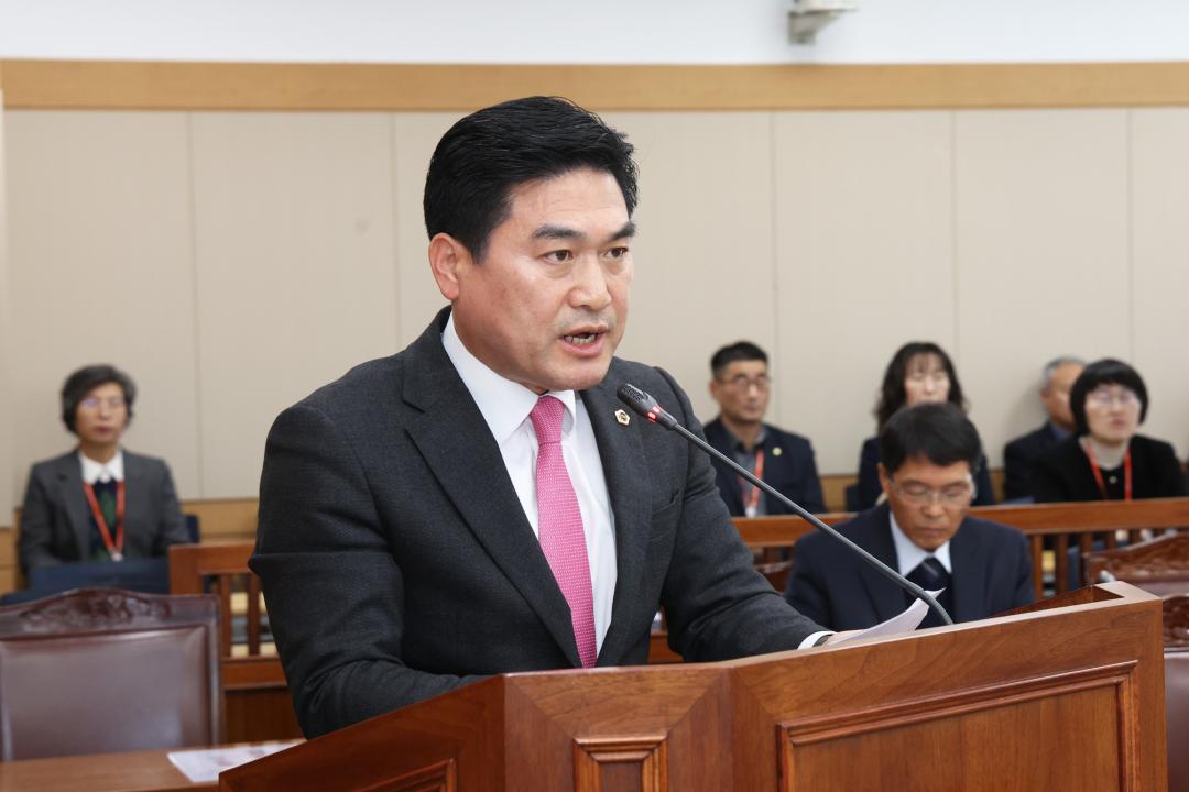 '제334회 제1차 농림수산위원회' 게시글의 사진(17) '2025-02-05 제334회 제1차 농림수산위원회 (17).jpg'
