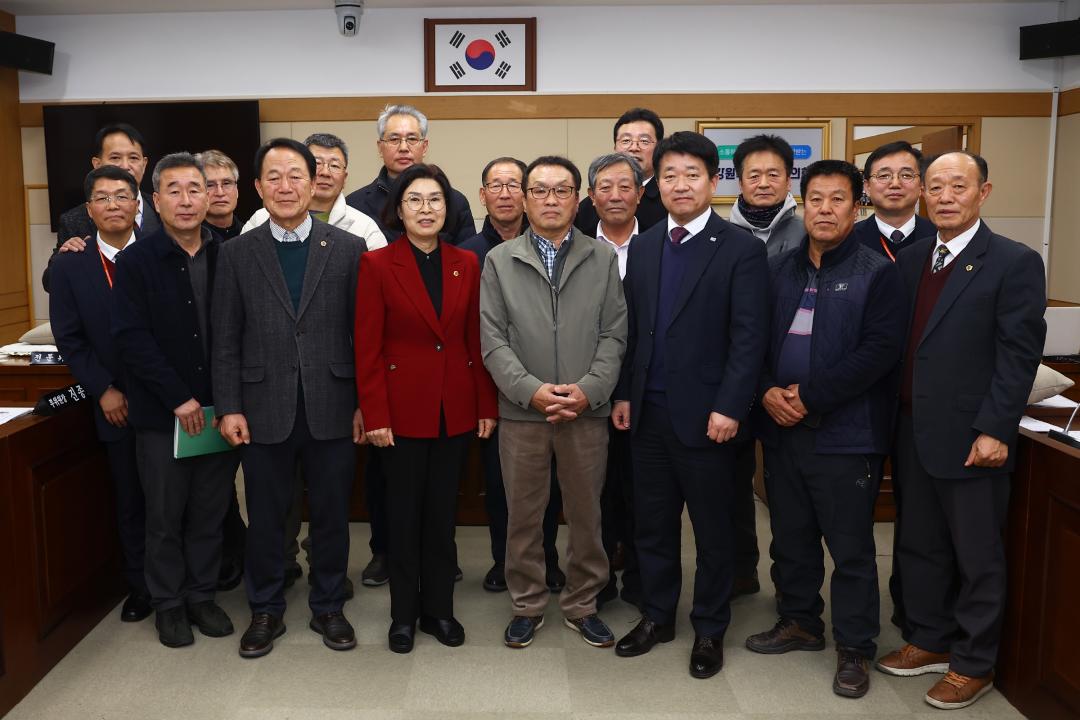 '강원특별자치도의회 농림수산위원회-강원산채연구회 간담회' 게시글의 사진(20) '2026-02-04 농림수산위원회-강원산채연구회 간담 (20).jpg'