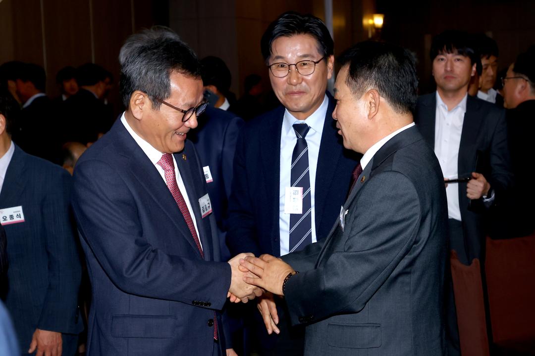 '강원일보 창간 80주년 기념식' 게시글의 사진(2) '2025-10-24 강원일보 창간 80주년 기념식 (2).jpg'