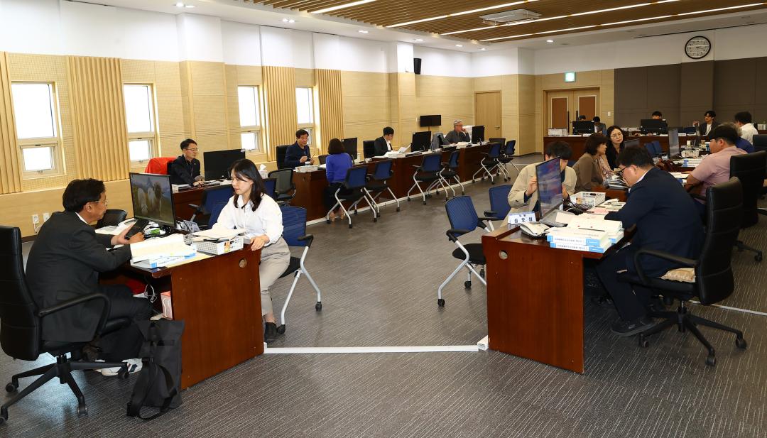'2024회계년도 결산검사장' 게시글의 사진(8) '2025-04-29 2024회계년도 결산검사장 (8).jpg'