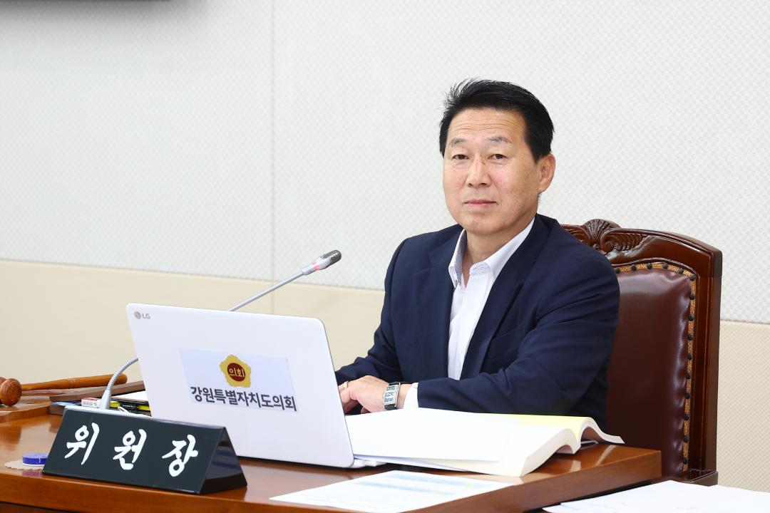 '제338회 제2차 경제산업위원회' 게시글의 사진(5) '2025-06-12 제338회 제2차 경제산업위원회 (5).jpg'