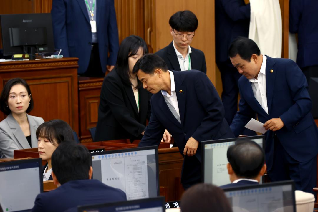'제330회 제1차 본회의' 게시글의 사진(27) '2024-07-01 제330회 제1차 본회의 (27).jpg'