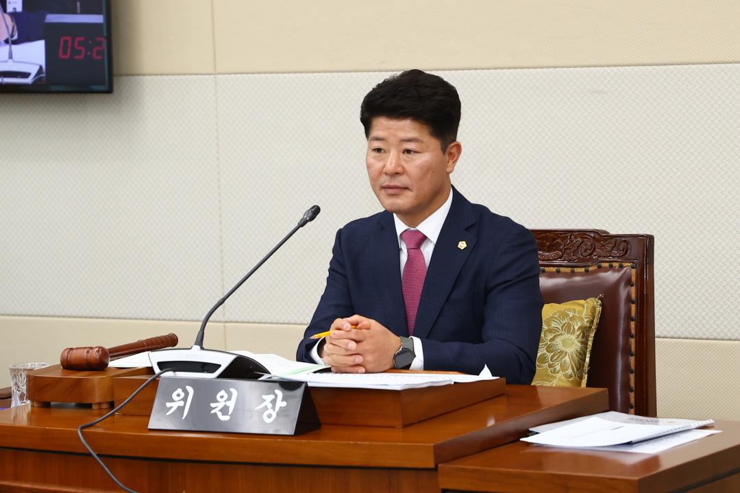 '제343회 제1차 의회운영위원회' 게시글의 사진(39) '2026-02-03 제343회 제1차 의회운영위원회 (41).jpg'